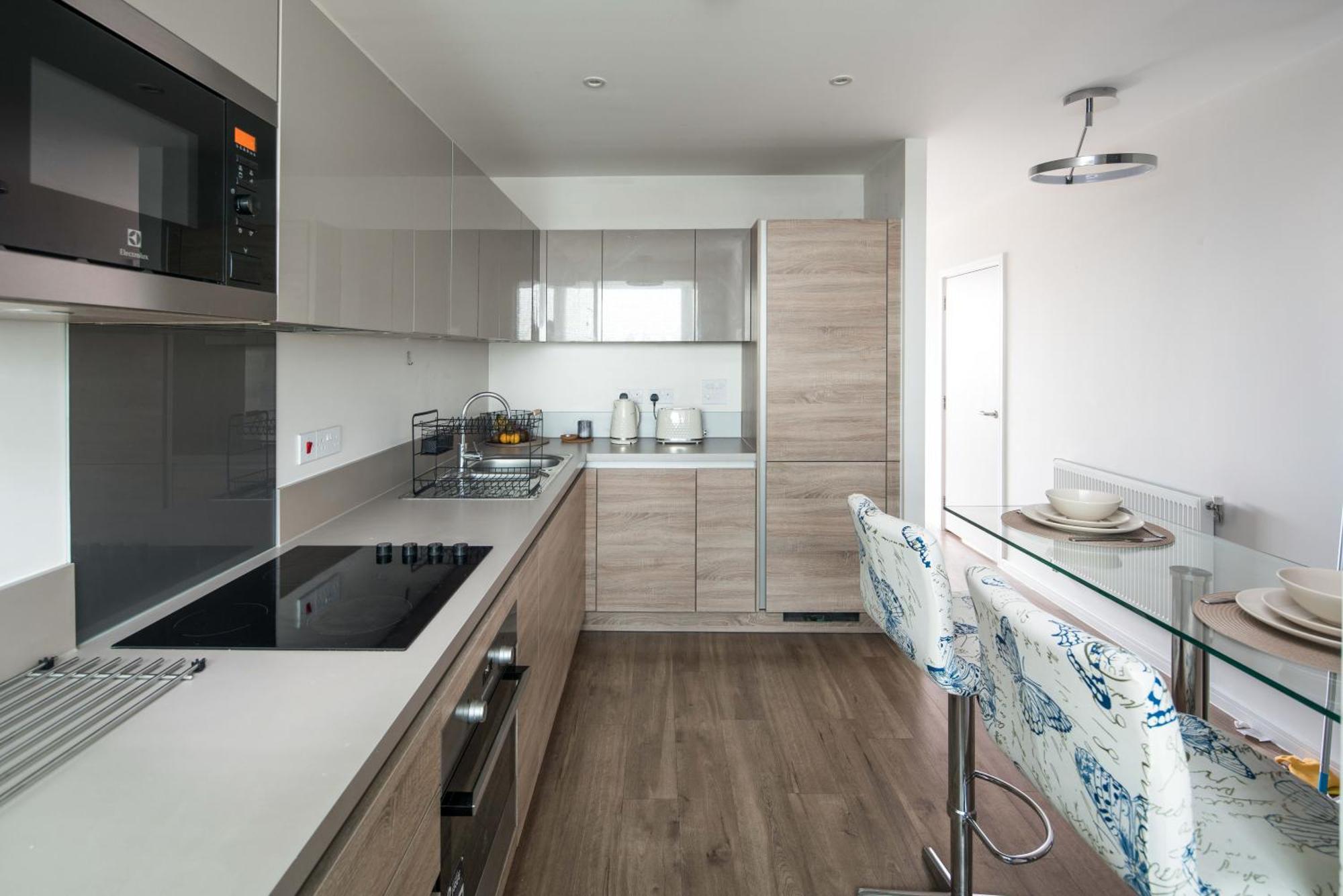 Canning Town -2 Bed Luxury Apartment 伦敦 外观 照片